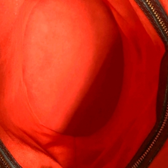 💖Authenic Louis Vuitton Marais Bucket  Bag W/ Coa 💖 - Picture 8 of 16